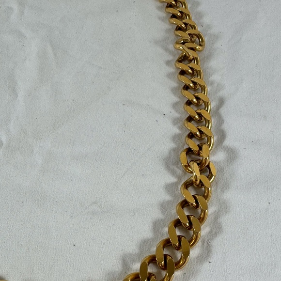 CHANEL 94 A Gold Plated Vintage Chain Link Charm CC Logo Women's Belt - Picture 6 of 15